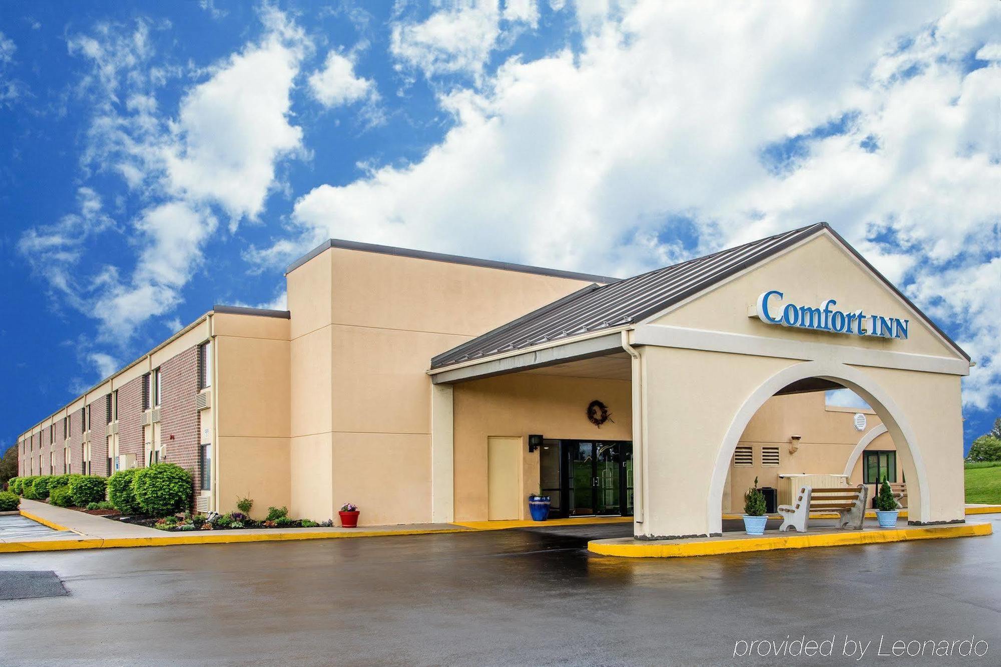 מלון Super 8 By Wyndham Chambersburg I-81 מראה חיצוני תמונה