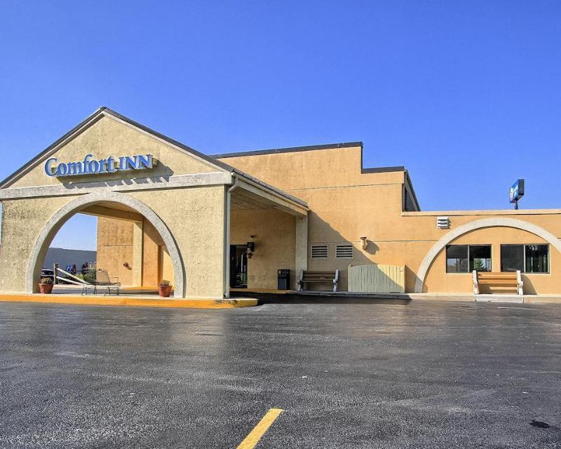 מלון Super 8 By Wyndham Chambersburg I-81 מראה חיצוני תמונה
